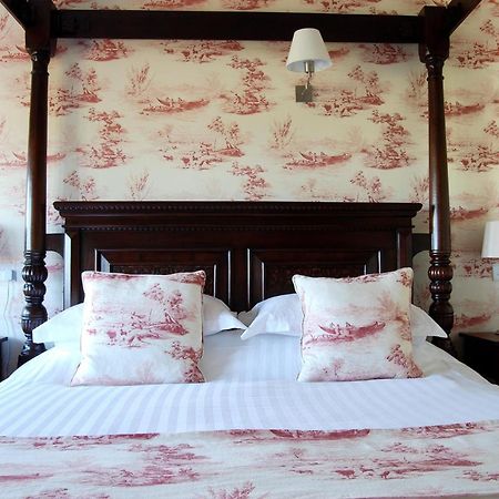 The Pheasant Public House & Hotel Gestingthorpe المظهر الخارجي الصورة